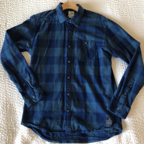 Quiksilver Flannel shirt. Size Small Blue - Picture 1 of 4
